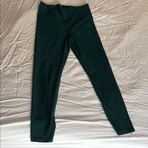 Vuori Green Leggings Classic Fit Ankle Length